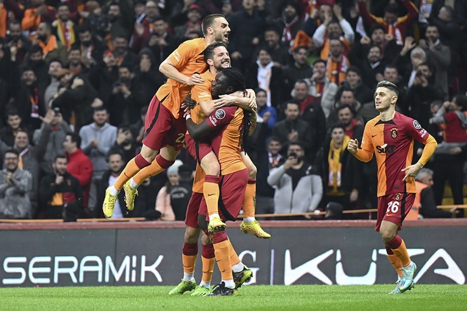 Galatasaray Antalyaspor maçı canlı izle! taraftarium24 Galatasaray Antalyaspor maçı canlı selçuksport şifresiz izleme linki