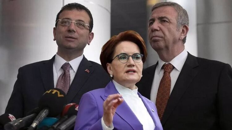 İYİ Parti lideri Akşener kurmaylarıyla toplantıda! İmamoğlu ve Yavaş'da geldi...