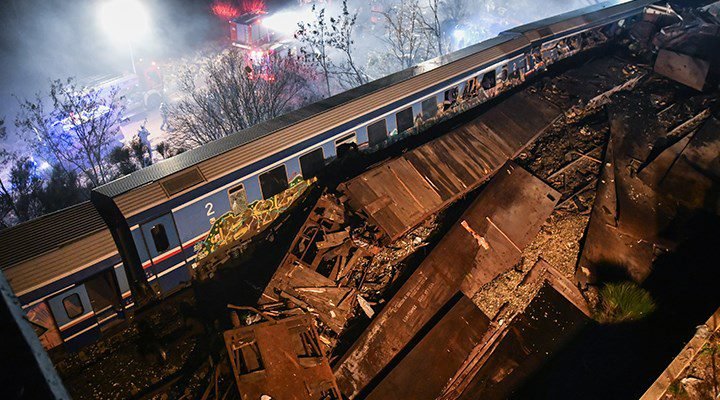 yunanistan tren kazası