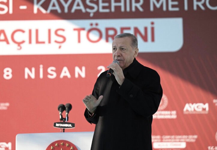 cumhurbaşkanı erdoğan: i̇stanbul'u birilerinin ihtiraslarına kurban edemeyiz