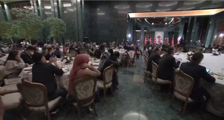 cumhurbaşkanı erdoğan: koltuk kavgasına tutuşanları tarih unutmaz, millet de affetmez