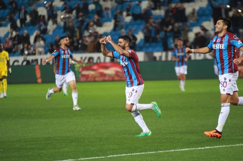 trabzonspor 5 maç sonra güldü: 2-0