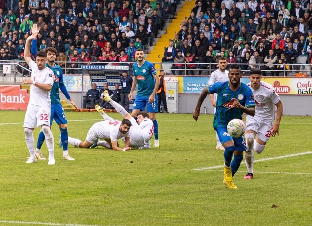 Çaykur Rizespor, Spor Toto Süper Lig'e yükseldi