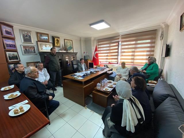 ak parti i̇stanbul milletvekili işık ercan’dan stk’lara ziyaret 