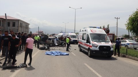 Iğdır'da feci kaza: 3 kişi öldü, 2 kişi yaralandı