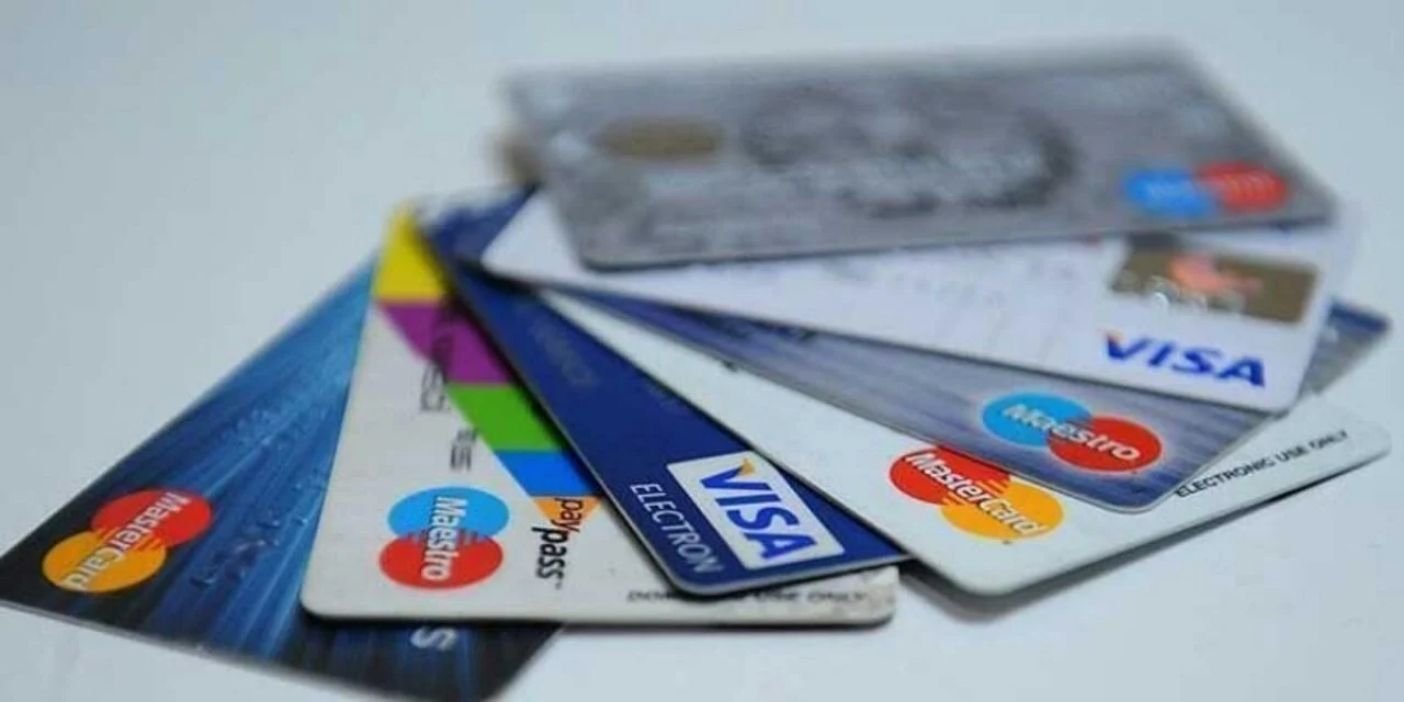Kredi kartı borçları iki katına çıktı