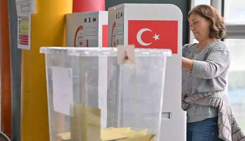 Yurtdışında oy verme süreci sona erdi: Rekor katılım