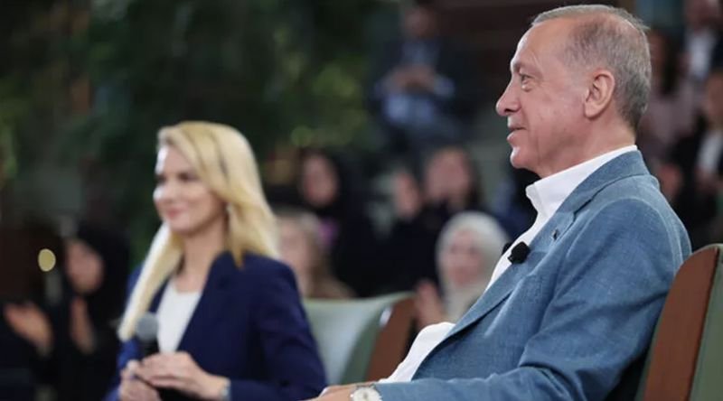 Gençler sordu Erdoğan yanıtladı: Meydanlar zaten konuşuyor