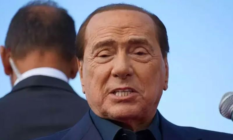 Berlusconi taburcu edildi: Kabusum bitti