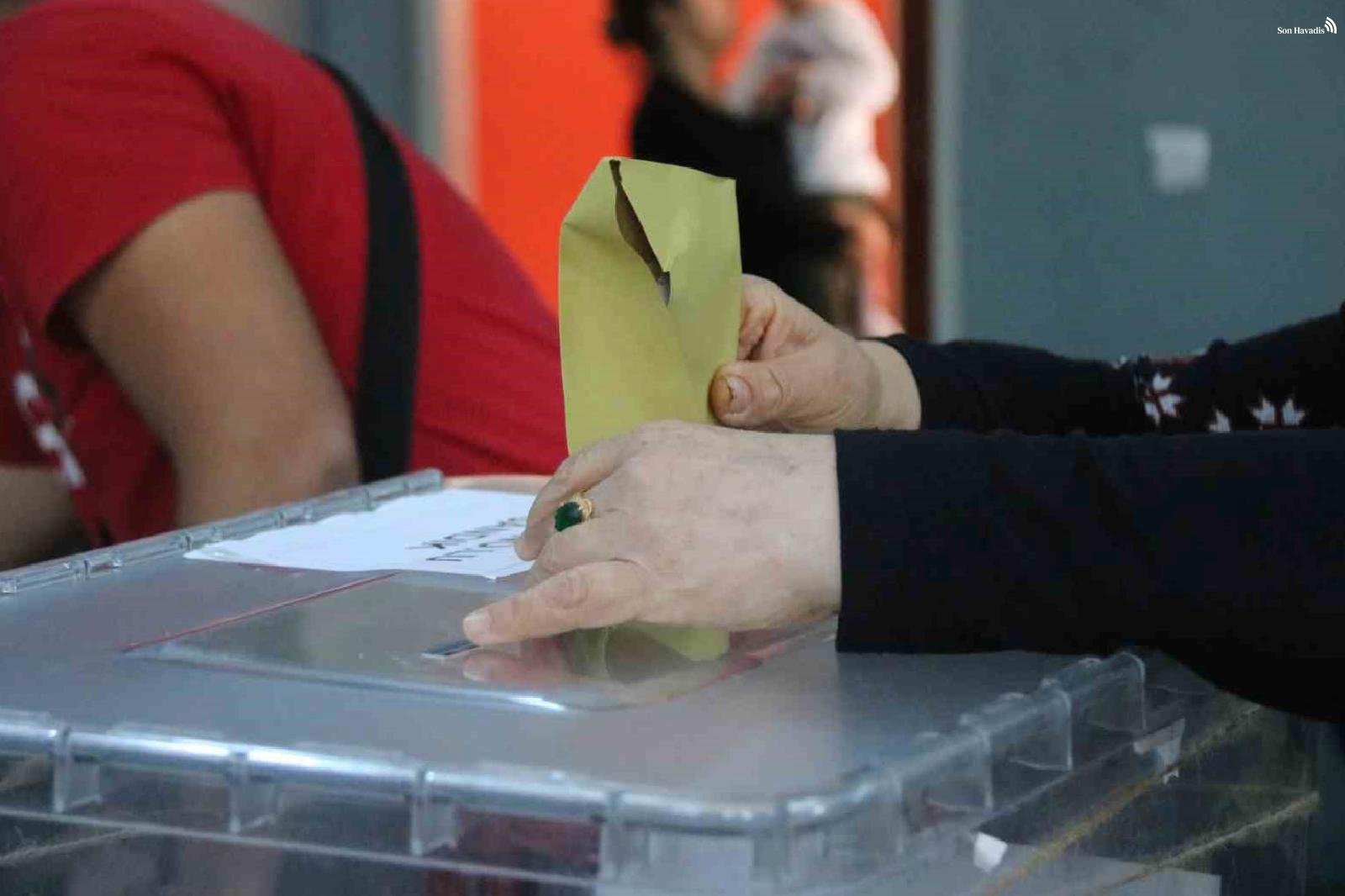 Diyarbakır'da oy sayımı bitti, resmi olmayan sonuçlara göre milletvekili dağılımı belli oldu