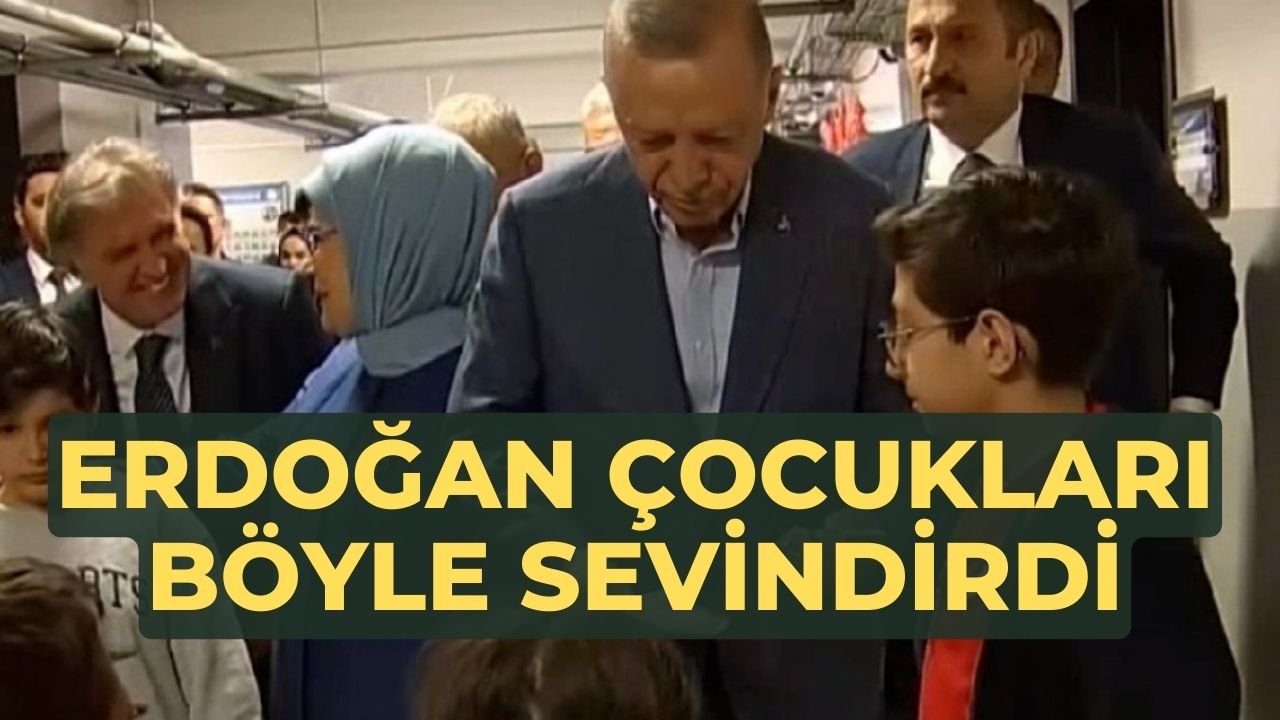 Erdoğan oy kullandıktan sonra çocukları böyle sevindirdi