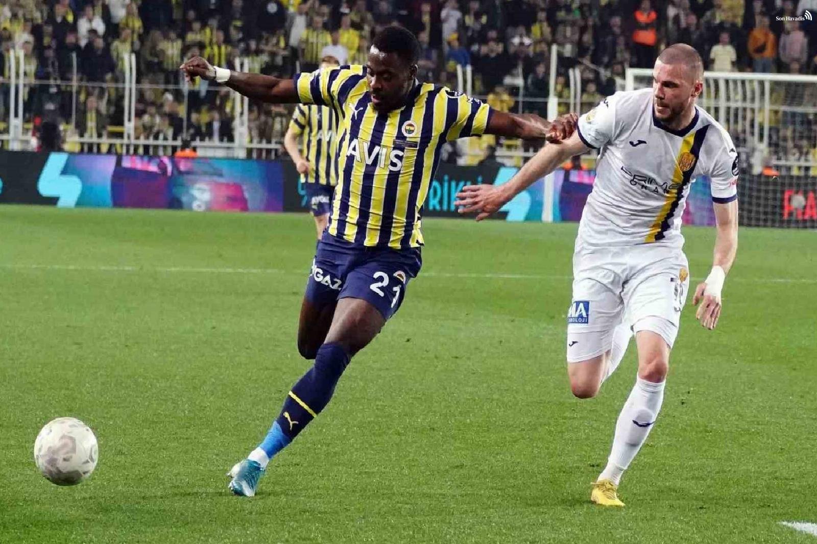 Fenerbahçe'ye Parlak Osayi Samuel'den kötü haber