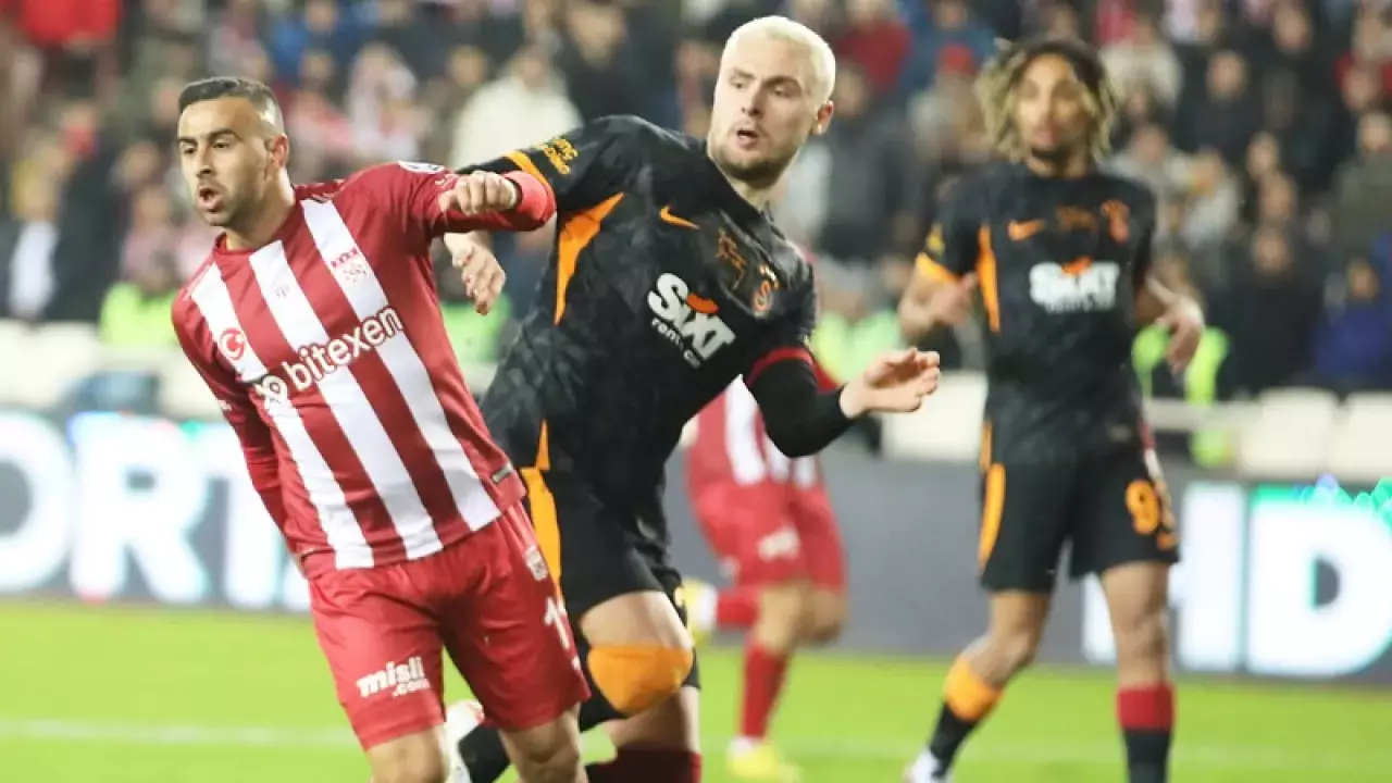 Galatasaray Sivasspor maçının muhtemel kadroları eksik ve sakatlar