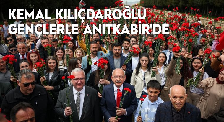 Cumhurbaşkanı adayı Kemal Kılıçdaroğlu gençlerle Anıtkabir'e gitti