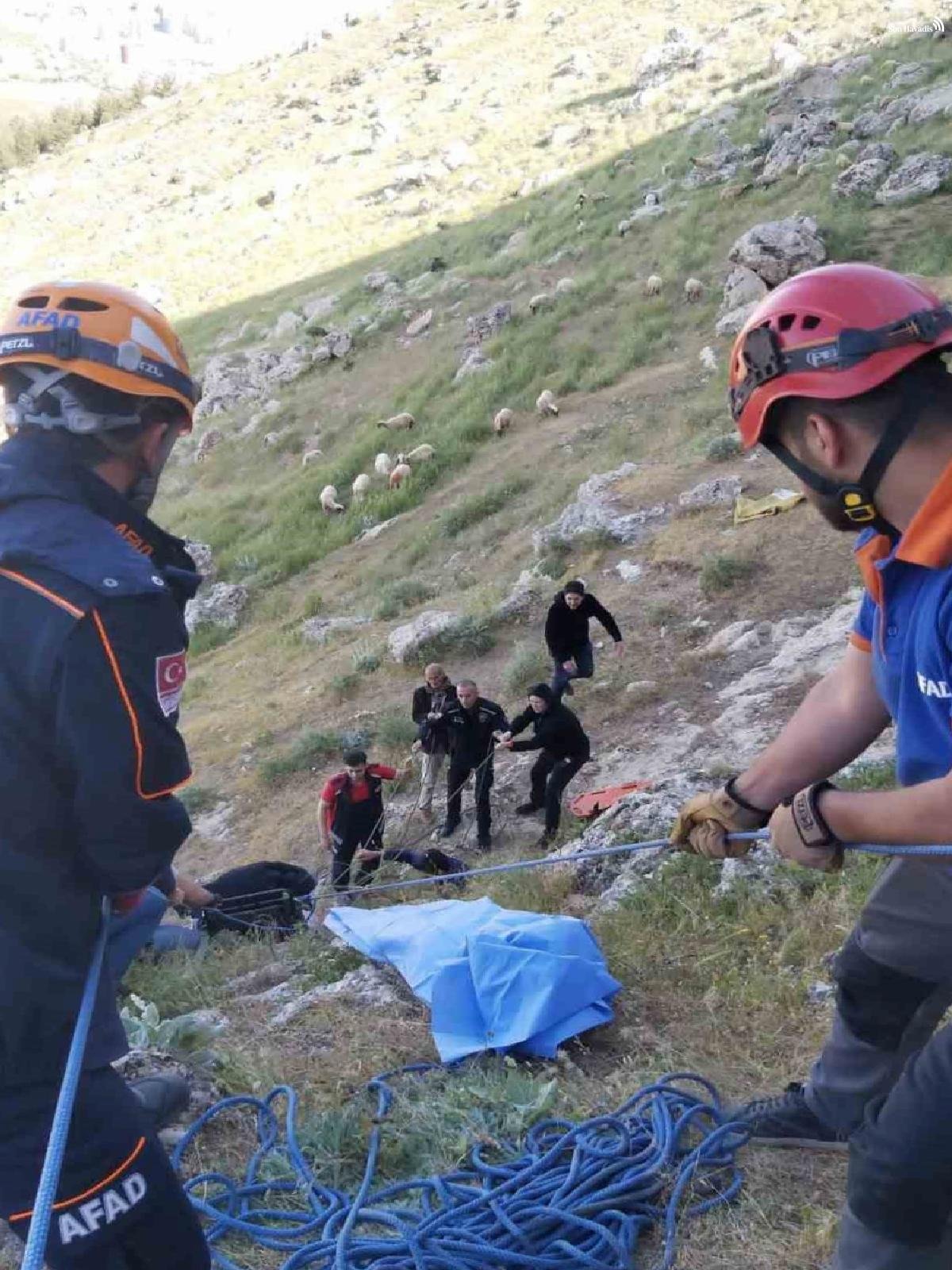 Mardin'de kayalık alandan düşen şahıs 2 gün sonra yaralı kurtarıldı