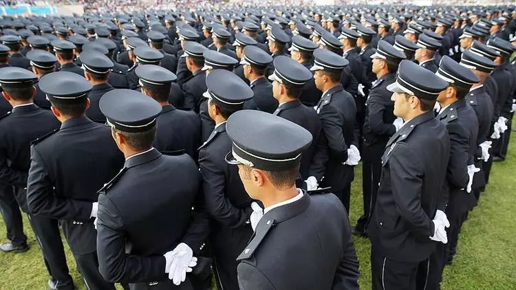 POMEM 10 bin polis alımı yapılıyor! 2023 Emniyet Genel Müdürlüğ 10 bin polis alımı ne zaman? Başvuru şartları neler?