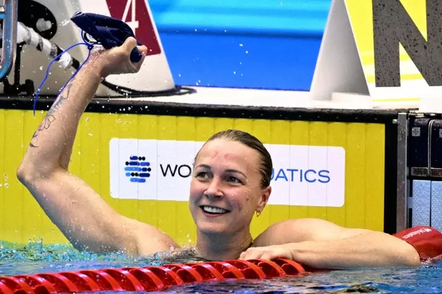 sarah sjöström, dünya yüzme şampiyonası tarihinin madalya rekorunu kırdı