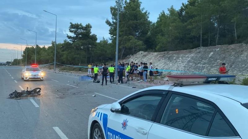 antalya’da motosiklet faciası: 2 genç kız hayatını kaybetti