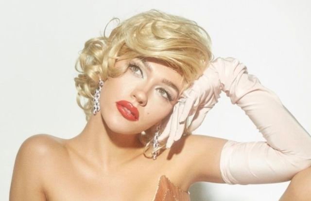 Melisa Döngel Marilyn Monroe pozlarıyla çok konuşuldu