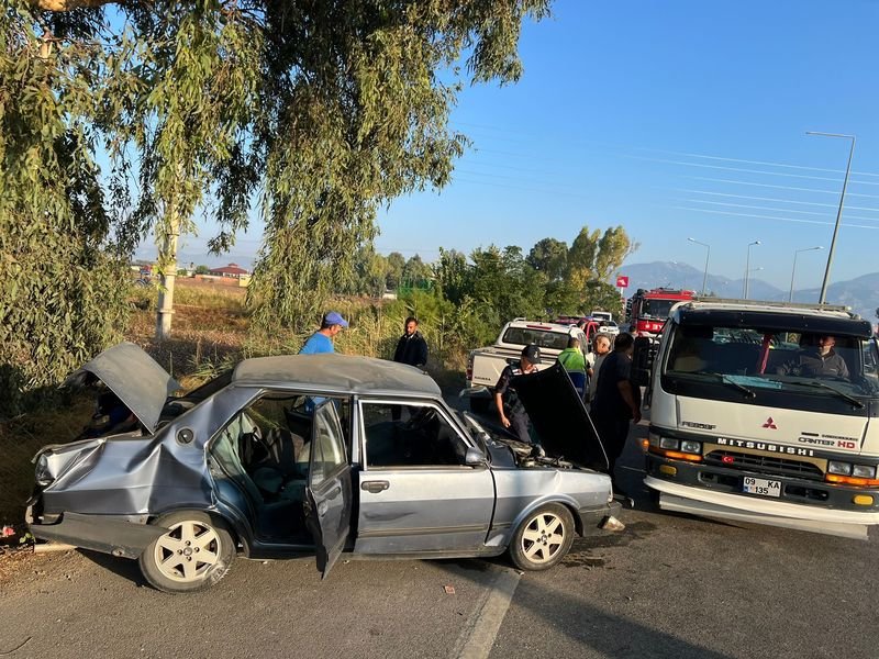 Aydın'da zincirleme trafik kazası: 1 ölü, 5 yaralı