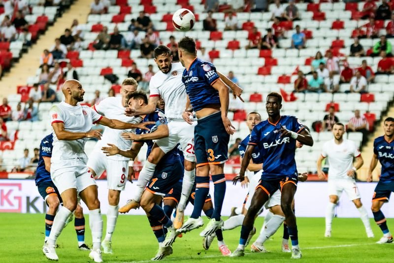 Antalyaspor tek attı 3 puanı kaptı: 1-0