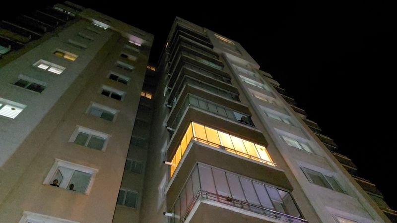 samsun'da bir kadın kendini 12. kattan attı
